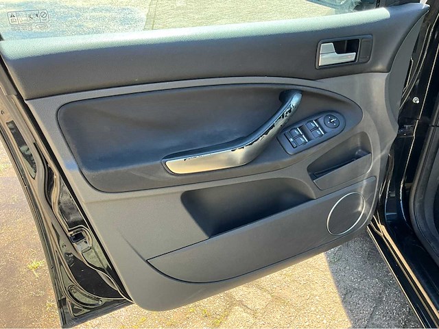 2009 ford c-max 1.6-16v titanium personenauto - afbeelding 7 van  29