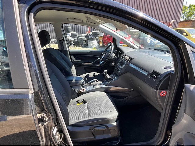 2009 ford c-max 1.6-16v titanium personenauto - afbeelding 8 van  29