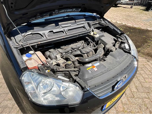 2009 ford c-max 1.6-16v titanium personenauto - afbeelding 17 van  29