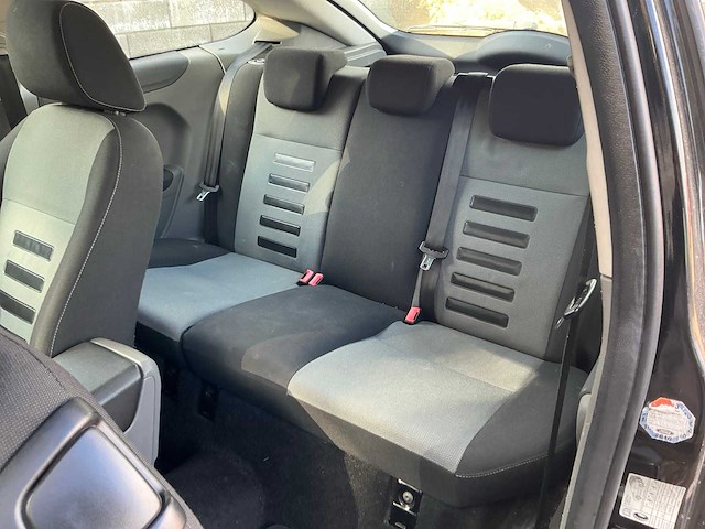 2009 ford focus 1.6 i defect personenauto - afbeelding 20 van  45