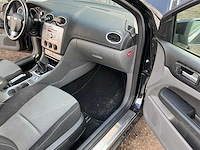 2009 ford focus 1.6 i defect personenauto - afbeelding 22 van  45