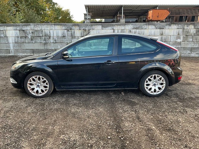 2009 ford focus 1.6 i defect personenauto - afbeelding 12 van  45