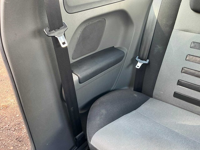 2009 ford focus 1.6 i defect personenauto - afbeelding 26 van  45