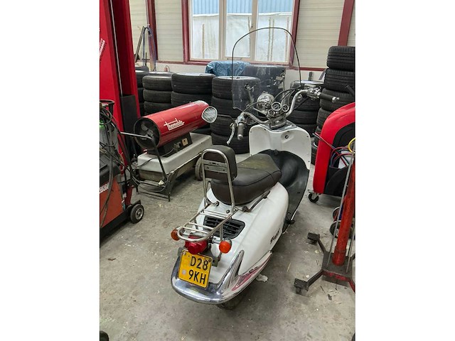 2009 fosti bromscooter grande retro ft50qt brommer - afbeelding 5 van  9