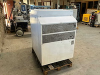 2009 gardner denver ese 30 schroefcompressor - afbeelding 12 van  16