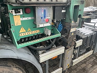 2009 ginaf 3233s 6x2 bakwagen met autolaadkraan - afbeelding 15 van  33