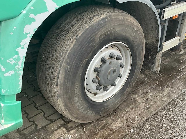 2009 ginaf 3233s 6x2 bakwagen met autolaadkraan - afbeelding 19 van  33