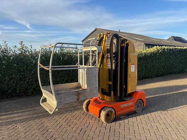 2009 grove manlift toucan 1100c hoogwerker - afbeelding 1 van  7
