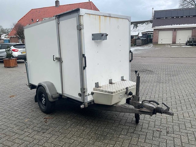 2009 hapert r gesloten aanhangwagen - afbeelding 1 van  9