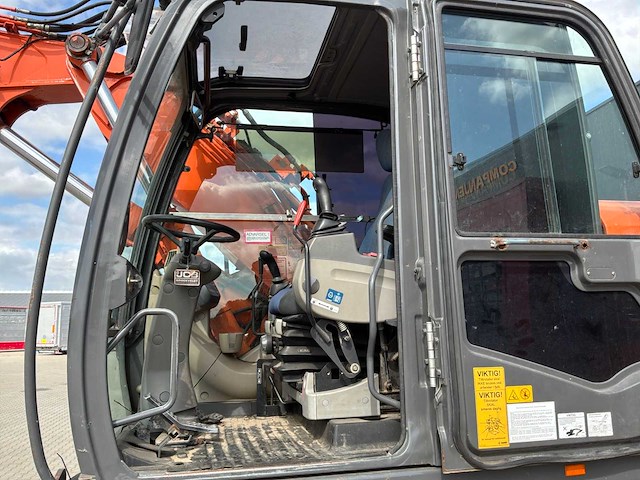 2009 hitachi zx140w-3 banden graafmachine - afbeelding 11 van  34