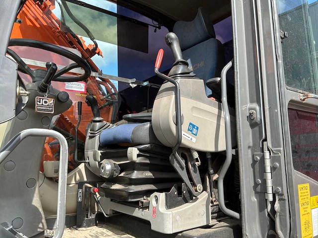 2009 hitachi zx140w-3 banden graafmachine - afbeelding 13 van  34