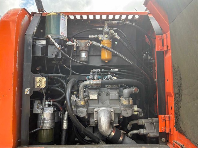 2009 hitachi zx140w-3 banden graafmachine - afbeelding 20 van  34