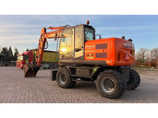 2009 hitachi zx140w-3 banden graafmachine - afbeelding 14 van  19