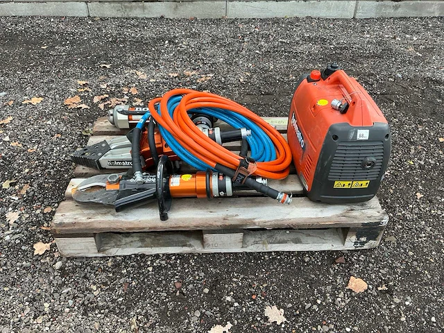 2009 holmatro dpu 31 pc bevrijdingunit hydraulische pers - afbeelding 12 van  21
