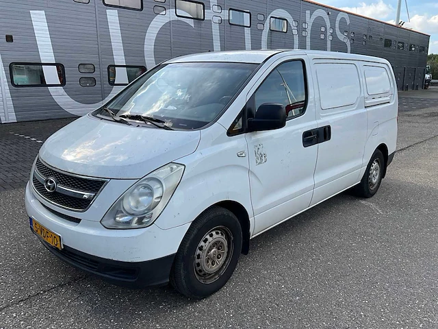2009 hyundai h 300 2.5 crdi active bedrijfswagen 5-vdf-10 - afbeelding 1 van  33