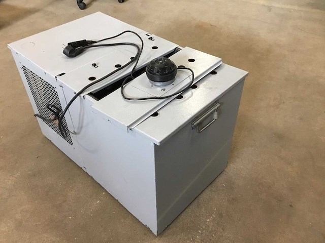 2009 imi cornelius h-100e 1/2 900k eliwell hk nl barkoeling - afbeelding 5 van  8