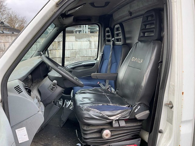 2009 iveco daily 35s18 met veldhuizen hs30-1 bakwagen bedrijfswagen - afbeelding 6 van  33