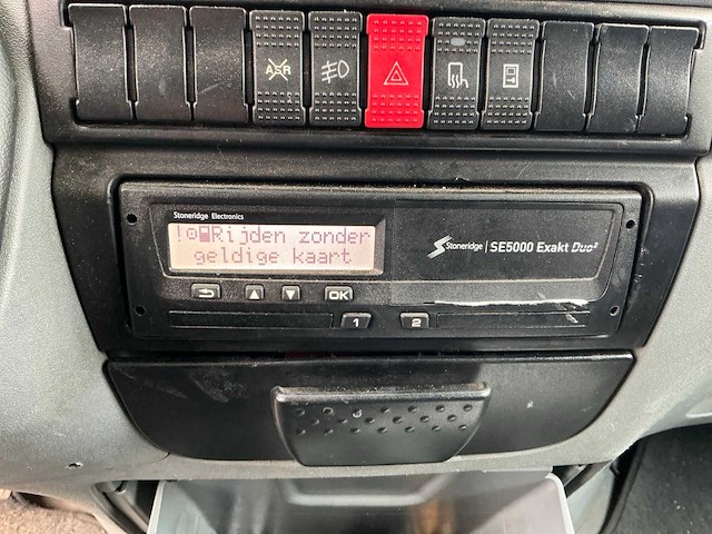 2009 iveco daily 35s18 met veldhuizen hs30-1 bakwagen bedrijfswagen - afbeelding 11 van  33