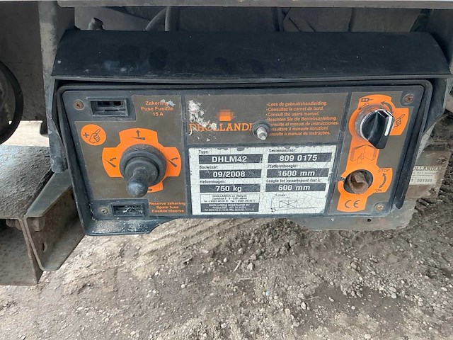 2009 iveco daily 35s18 met veldhuizen hs30-1 bakwagen bedrijfswagen - afbeelding 24 van  33