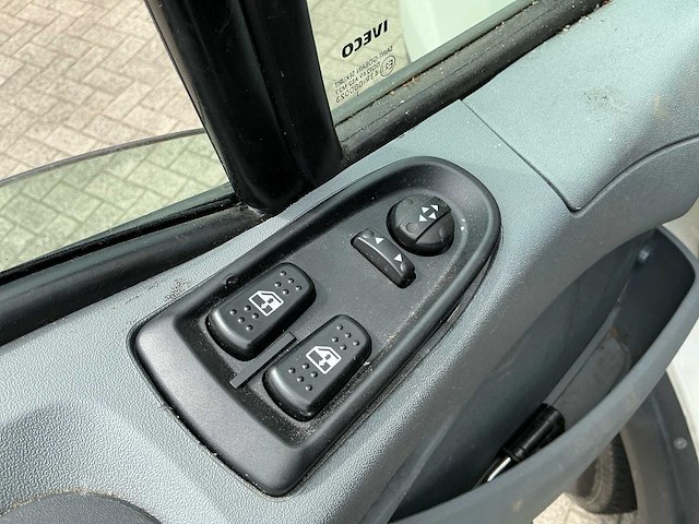 2009 iveco daily 50c15 375 open laadbak - werkverkeer - afbeelding 24 van  40