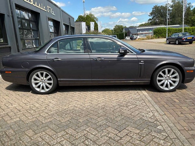 2009 jaguar xj 2.7d v6 personenauto - afbeelding 24 van  27