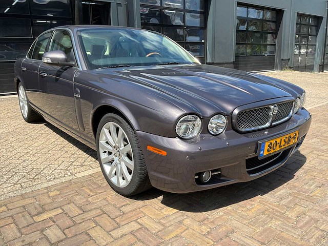 2009 jaguar xj 2.7d v6 personenauto - afbeelding 25 van  27