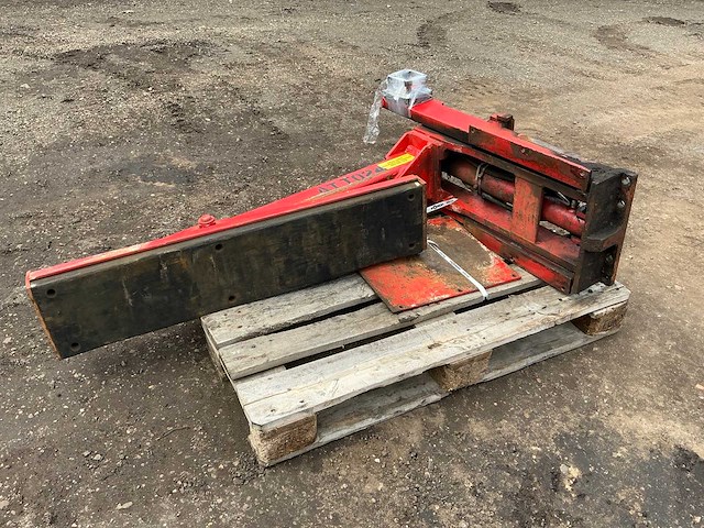 2009 james mcgowan g7040 evenaar heftruck toebehoren - afbeelding 1 van  12
