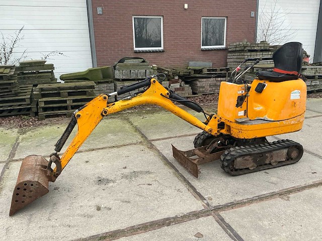 2009 jcb micro 8008 minigraafmachine - afbeelding 1 van  18