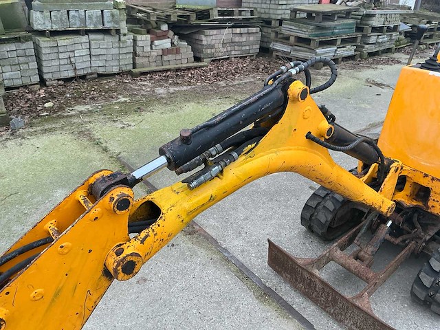 2009 jcb micro 8008 minigraafmachine - afbeelding 9 van  18