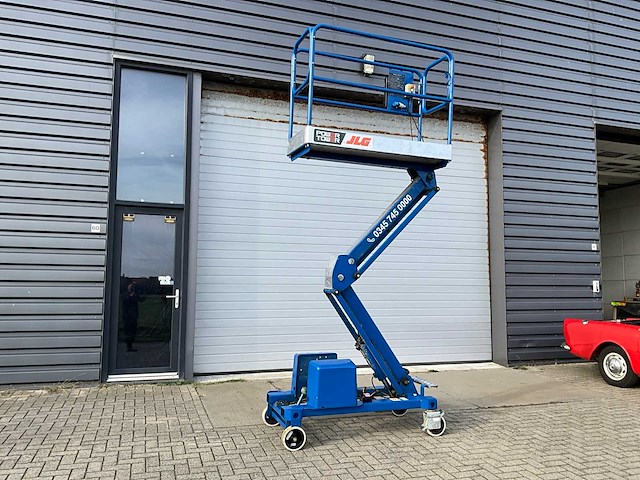 2009 jlg power tower hoogwerker - afbeelding 7 van  11