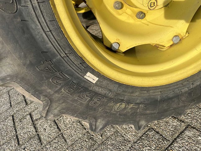 2009 john deere 5080m 4wd tractor – powrreverser plus 32/16 - afbeelding 12 van  13