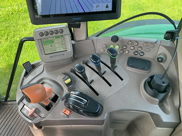 2009 john deere 6830 mw2 vierwielaangedreven landbouwtractor - afbeelding 22 van  37