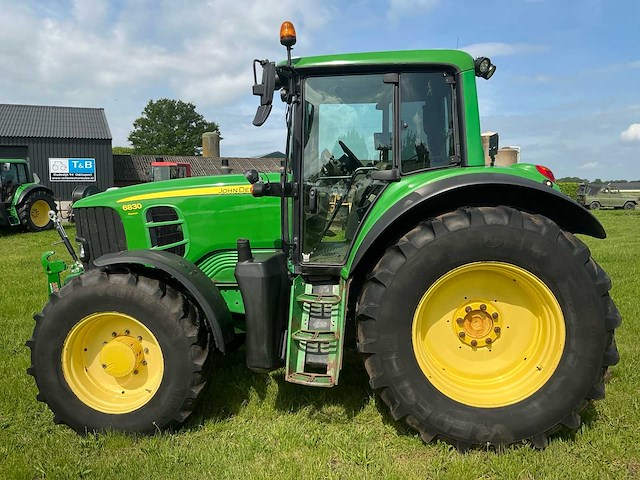 2009 john deere 6830 mw2 vierwielaangedreven landbouwtractor - afbeelding 33 van  37