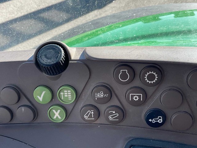 2009 john deere 6830 premium mw2 vierwielaangedreven landbouwtractor - afbeelding 14 van  25