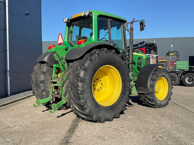 2009 john deere 6830 premium mw2 vierwielaangedreven landbouwtractor - afbeelding 20 van  25