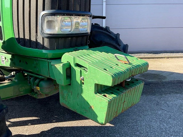 2009 john deere 6830 premium mw2 vierwielaangedreven landbouwtractor - afbeelding 23 van  25