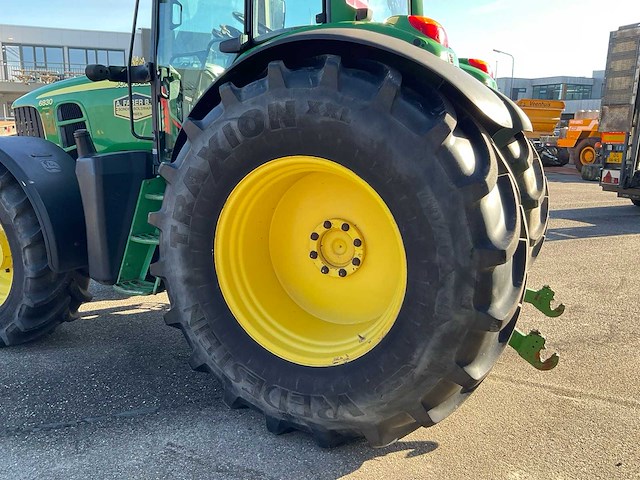 2009 john deere 6830 premium mw2 vierwielaangedreven landbouwtractor - afbeelding 4 van  21
