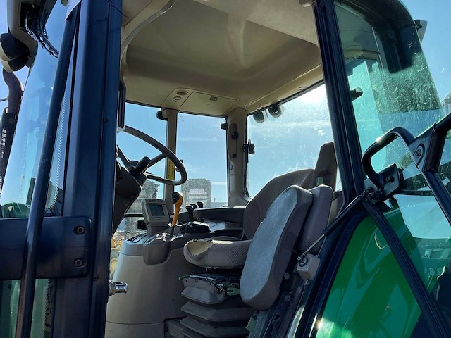 2009 john deere 6830 premium mw2 vierwielaangedreven landbouwtractor - afbeelding 7 van  21