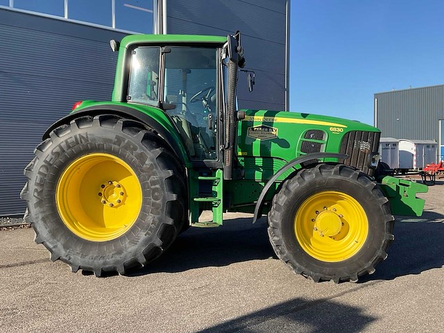 2009 john deere 6830 premium mw2 vierwielaangedreven landbouwtractor - afbeelding 19 van  21