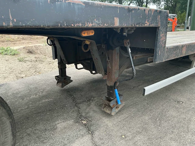 2009 jumbo do 280 zse 3-assige semi-dieplader – liftas – gestuurde as - afbeelding 27 van  31