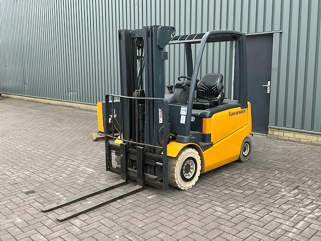 2009 jungheinrich efg425k vorkheftruck - afbeelding 1 van  12