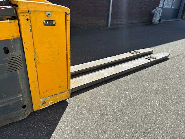 2009 jungheinrich ere 225 elektrische pallethefwagen - afbeelding 16 van  21