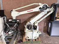 2009 kawasaki zd130s d (sorteer) robot