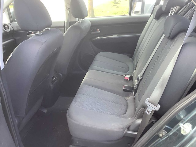 2009 kia carens 2.0 cvvt x-ecutive personenauto - afbeelding 1 van  1