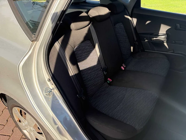 2009 kia cee'd sporty wagon 1.4 x-tra personenauto - afbeelding 38 van  69