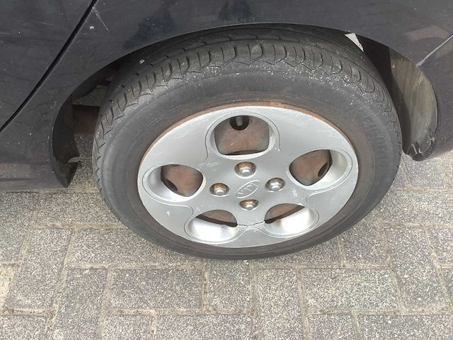 2009 kia picanto 1.1 fifteen personenauto - afbeelding 2 van  14