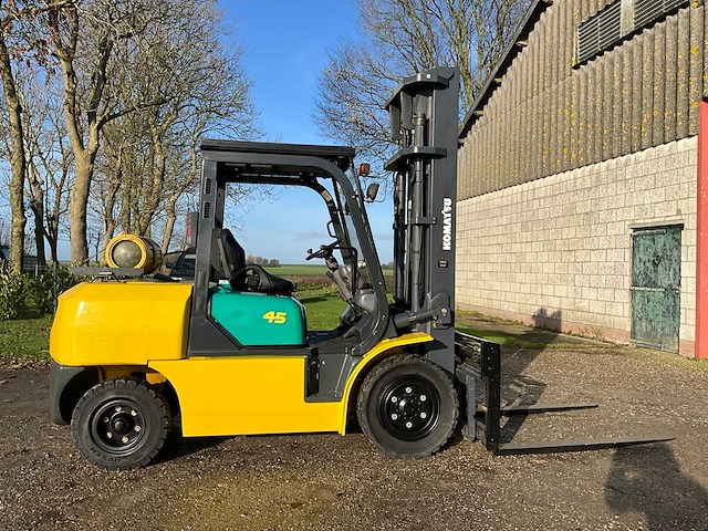 2009 komatsu fg45t - 7 vorkheftruck - afbeelding 26 van  28