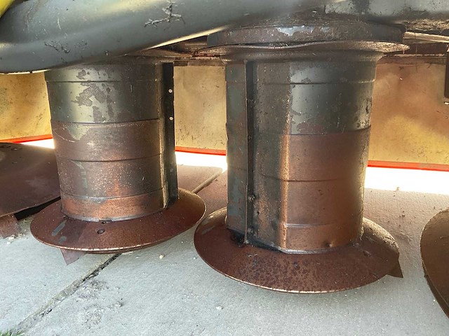 2009 kuhn pz 300f trommelmaaier - afbeelding 8 van  9