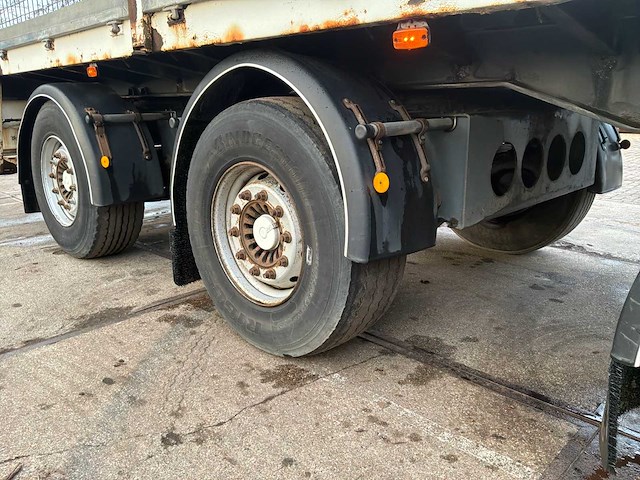 2009 kwb p393stih oplegger met kennis r-16 kraan - afbeelding 4 van  27