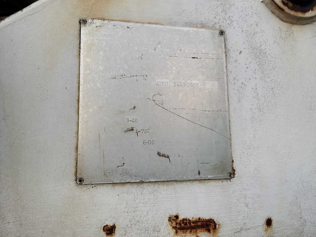 2009 kwb p393stih oplegger met kennis r-16 kraan - afbeelding 18 van  27